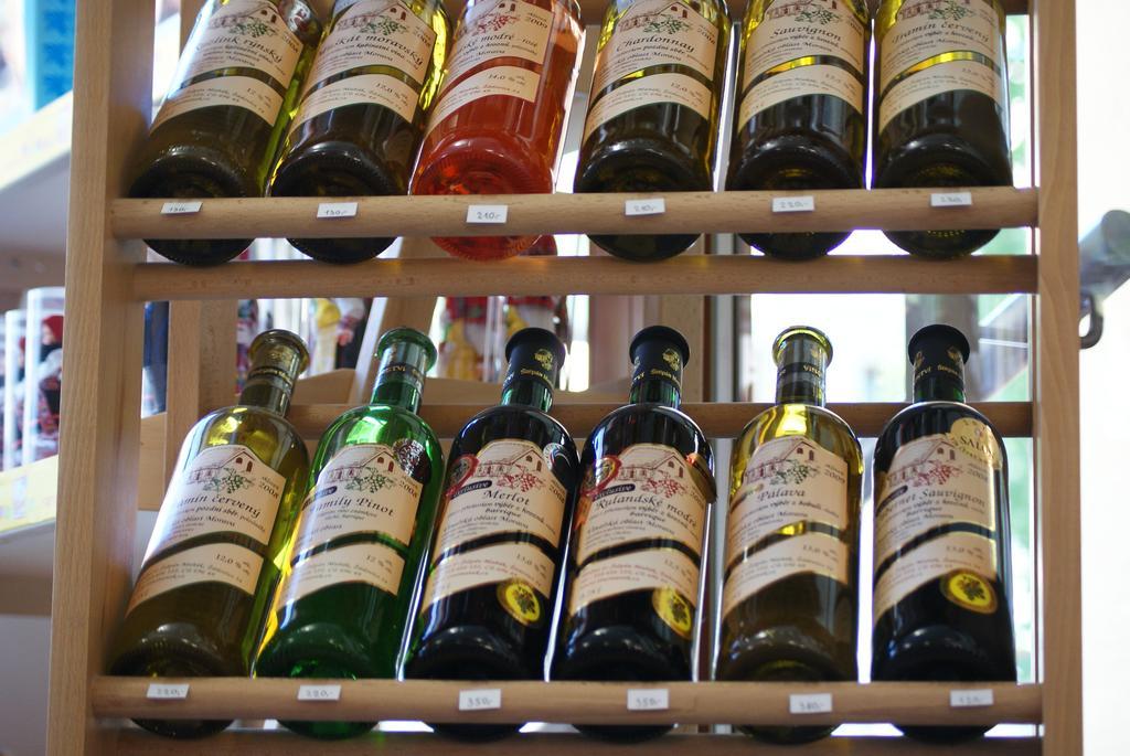 Penzion & Vinny Bar Regio Kyjov  Eksteriør bilde